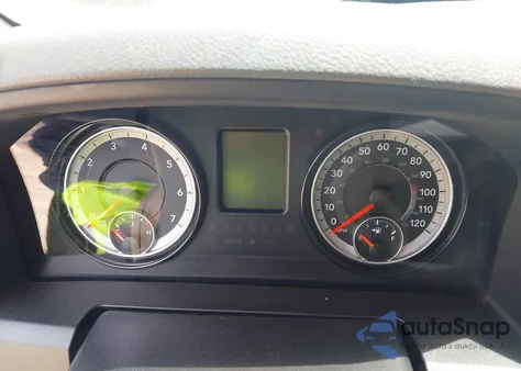 2016 Ram 1500 Express z USA, uszkodzony, nr VIN 1C6RR7FT5GS329158